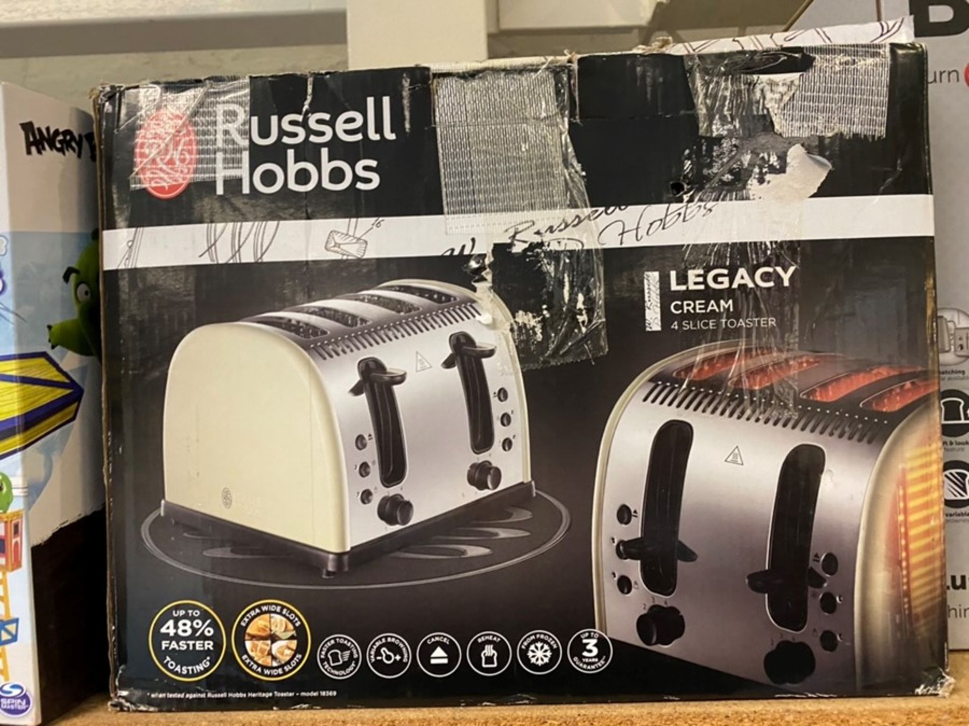 RUSSELL HOBBS 4 SLICE TOASTER (WORKING)