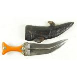 Dagger: Arab Jambiya. Curve blade 8". Amber composition grip. In its leather scabbard. Decent