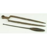 Ancient Roman circa 200 A.D. bronze medical spoon and iron twezzers for removal of arrows 150mm/