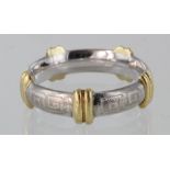 18ct two colour gold band ring, size O, weight 6.7g.