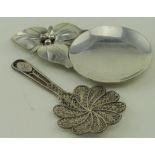 Caddy spoons (2) unmarked silver - the filigree spoon could be Indian Colonial. Weighs 1 oz approx.