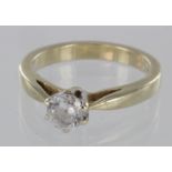 9ct gold cz solitaire ring, size K weight 3.1g