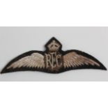Badge a pair of RFC Royal Flying Corps Pilots wings, service wear. VF