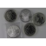 World Silver 1oz coins (5) GB Britannias 1998, 2001 & 2006 along with USA Walking Libertys 2010