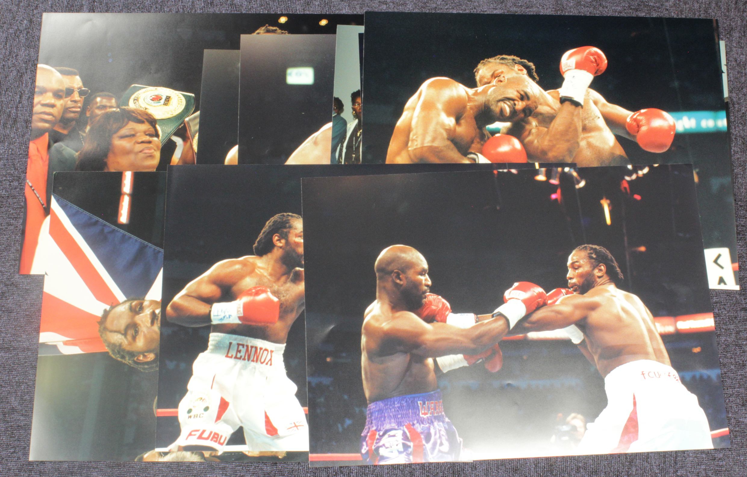 Boxing, Lennox Lewis v Evander Holyfield 1999, excellent 22 x 16 of their fight, ideal for