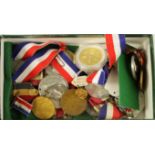 British Commemorative Medals (26) base metal Coronation, Jubilee, Peace, School medals etc.