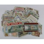 World in a box (870+), a varied mix of circulated and uncirculated notes, some duplication seen,