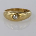 18ct Gold Solitare Diamond Ring approx 0.15ct weight size I weight 4.0g
