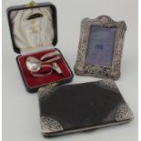Silver boxed spoon & pusher, Viners, Sheffield 1959, small silver mounted photo frame, Birm, 1903