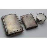 Three silver items, comprising snuff box (T.B., Birmingham 1914), vesta case (Birmingham 1899) &