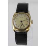 Gents 9ct Gold Vertex wristwatch, diameter 26mm approx. (working at time of cataloging)