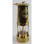 Brass miners lamp 'E. Thomas & Williams Ltd (no. 71752), height 25cm approx.