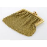 9ct gold ladies mesh purse, import marks for London 1911. Total weight 46.8g