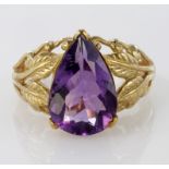 9ct Gold Amethyst set Ring size P weight 5.6g
