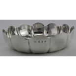 Large Irish silver fruit/strawberry dish hallmarked CRSL Dublin 1978. Weighs 26oz approx