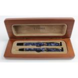 Parker Duofold blue marbled fountain & ballpoint pen set, contained in original fitted mahogany