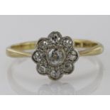 18ct Gold Diamond Floral Cluster Ring size weight 2.6g