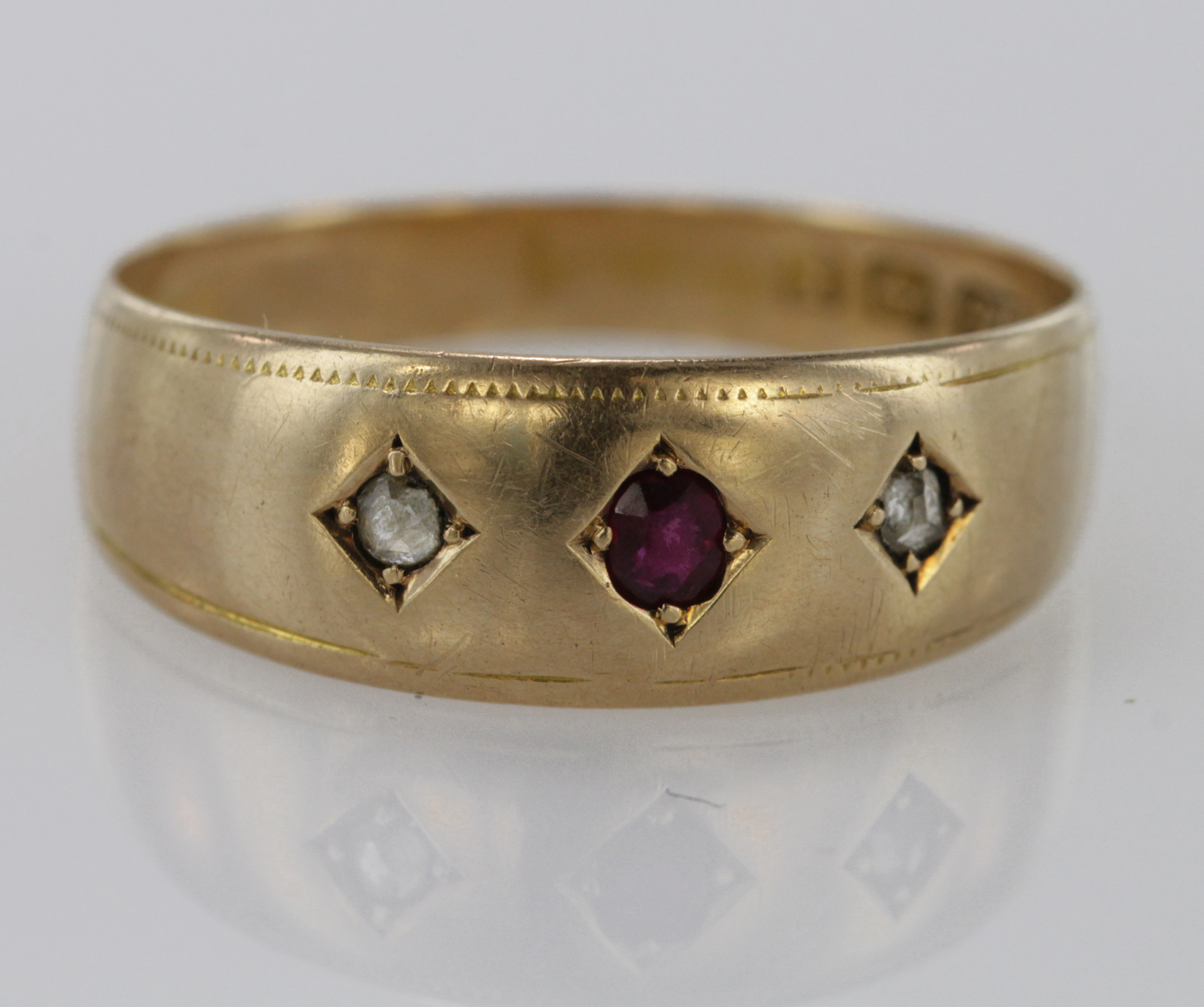 15ct Gold Ruby and Diamond Ring size Q weight 3.0g