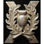 Badge - Shanghai Scottish silver badge - bears a Chinese maker's mark for Luen Wo of Shanghai (