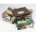 Box containing original mixture, English & foreign, vintage & modern (approx 490 cards)