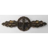 German Luftwaffe Close combat clasp, gilding mostly gone, otherwise GVF
