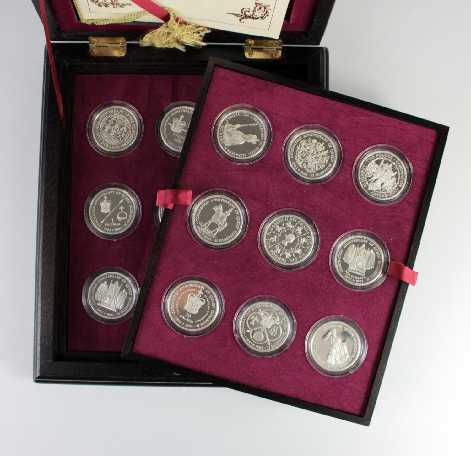 Queen Elizabeth II 40th Anniversary Coronation Crown Collection 1993. The 18 coin set all Crown-