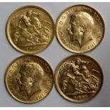 Half Sovereigns (4): 1906 F-GF, 1906 GF, 1915 GVF, and 1915 EF light scratches.