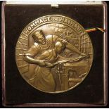 Belgian WWI large boxed bronze desk medal, with stand, medal approx 15cm in diameter, resting in