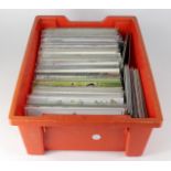 GB - Presentation Packs in large orange plastic tray, c1970-2004. Clean lot. (approx 212) Buyer