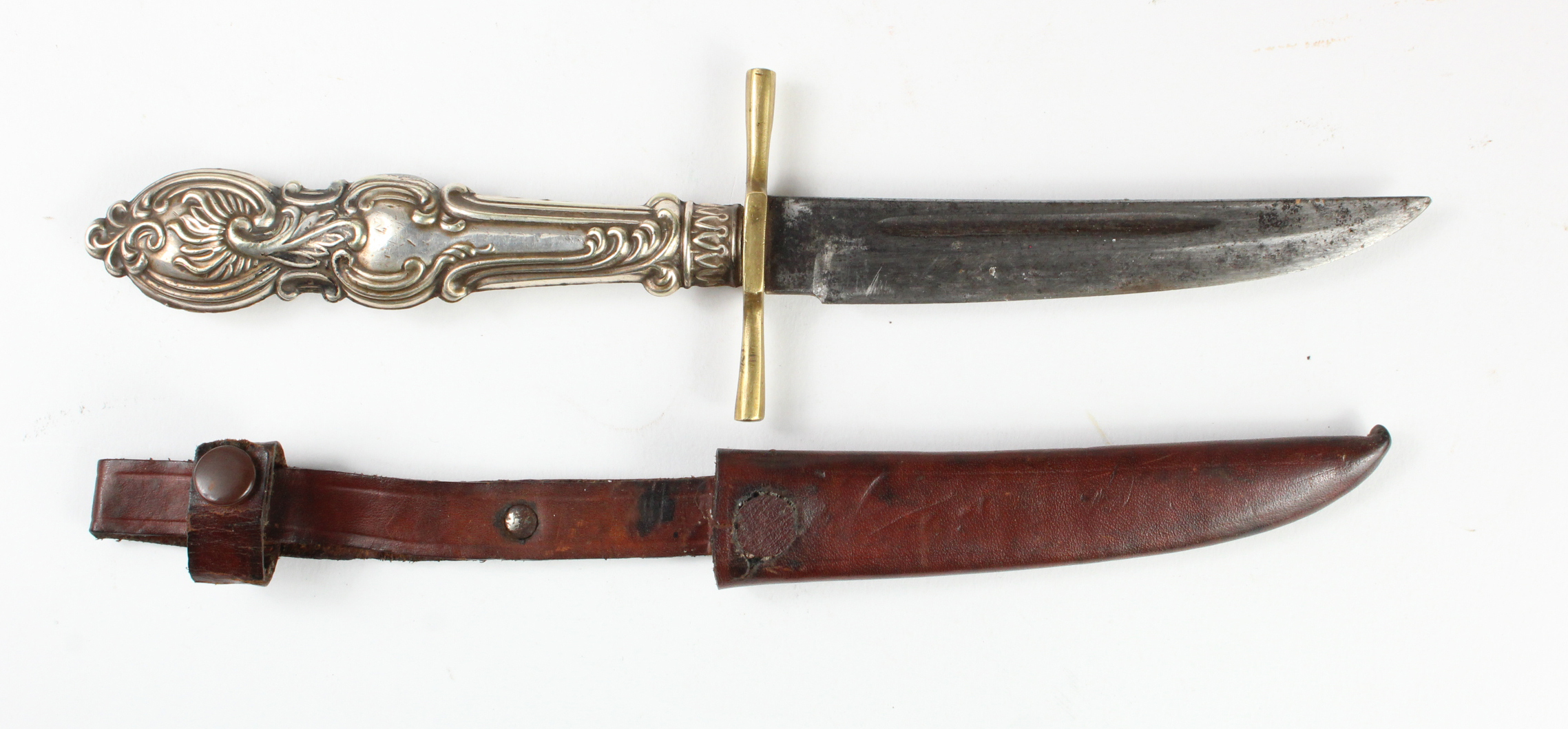 German Solingen made Hunting dagger in matched scabbard, this with minor repair