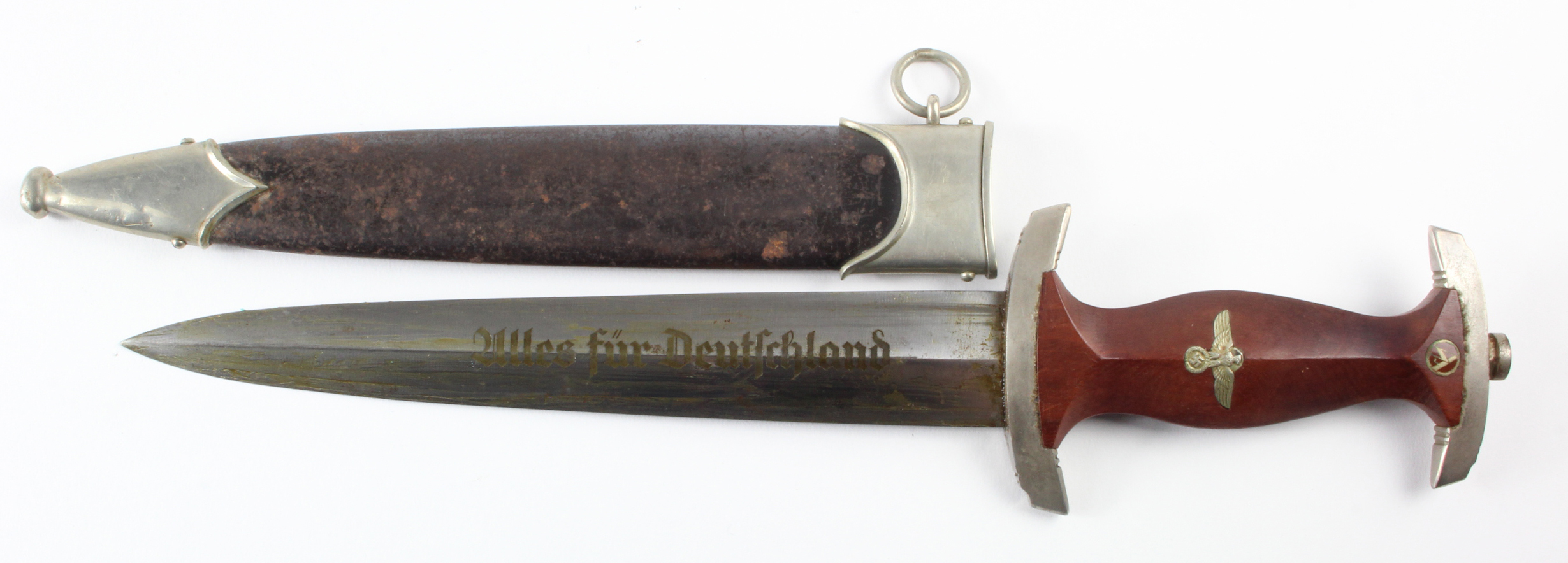 German Nazi SA Dagger with black scabbard, blade maker marked 'RZM M7/66 1939 Eickhorn Solingen'.