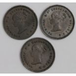 Quarter Farthings (3): 1852 lightly toned nEF, 1853 aVF and 1853 GVF