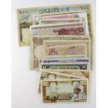 Africa, North Africa collection (33), Algeria (7), Egypt (5) including replacement notes, Libya (