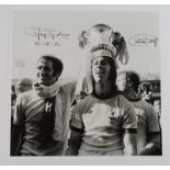 Football FA Cup 1971, 14x14" silver gelatin photo, Arsenal with Cup, signed and dated by George