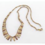 9ct tri-colour necklace, approx 17 inches in length , weight 6.9g
