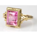 14ct Gold Pink Sapphire Ring size J weight 3.5g