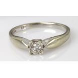 9ct white gold diamond solitaire ring 0.12ct, finger size P, weight 2.5g.