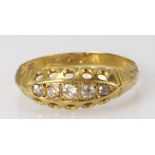 18ct yellow gold five stone graduated diamond ring, finger size N, weight 1.6g