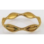 High carat yellow gold slave bangle, weight 25.3g