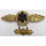 German Luftwaffe Close Combat fighter clasp in gold with rose pendant, Deumer maker marked