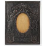 WW1 For The Freedom of Mankind 1914 - 1918 metal photo frame. Maker marked on reverse 'MAN 'F' D