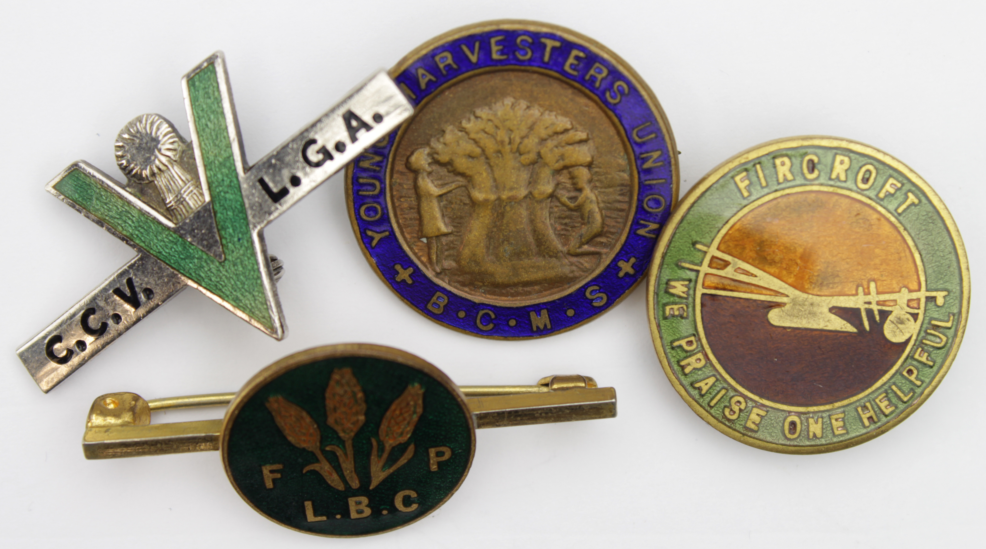 Badges - WW2 period Home Front badges comprises Fircroft & Young Harvesters Union + 2 others (F.P.