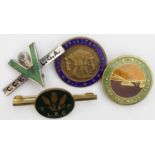 Badges - WW2 period Home Front badges comprises Fircroft & Young Harvesters Union + 2 others (F.P.