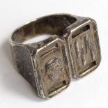 German SS mans finger ring, large size, in the style of the links of a chained SS dagger, unusual