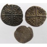 Edward I Pennies (3) London Mint: Mule Class 3f/3e toned VF chipped rim, S.1408 Class 9b1 nVF, and