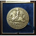 British Commemorative Medal, hallmarked silver d.57mm: Commemorative Medal of the 700th