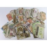 World (over 1000 notes), large box of mixed world banknotes, an interesting and varied lot, in mixed