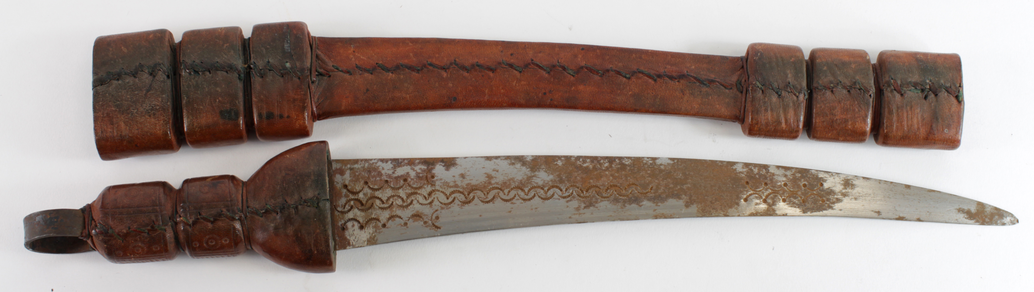 African unusual short sword, unknown origin, rusty blade, but would clean