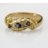 18ct Gold Sapphire and Diamond Ring size M weight 2.7g