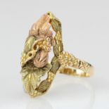 10ct Yellow and Red Gold Leaf Ring size N weight 4.7g